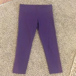 ALO Purple Cropped Mesh Leggings